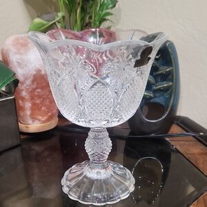 Oneida Crystal Glass Pedestal Bowl